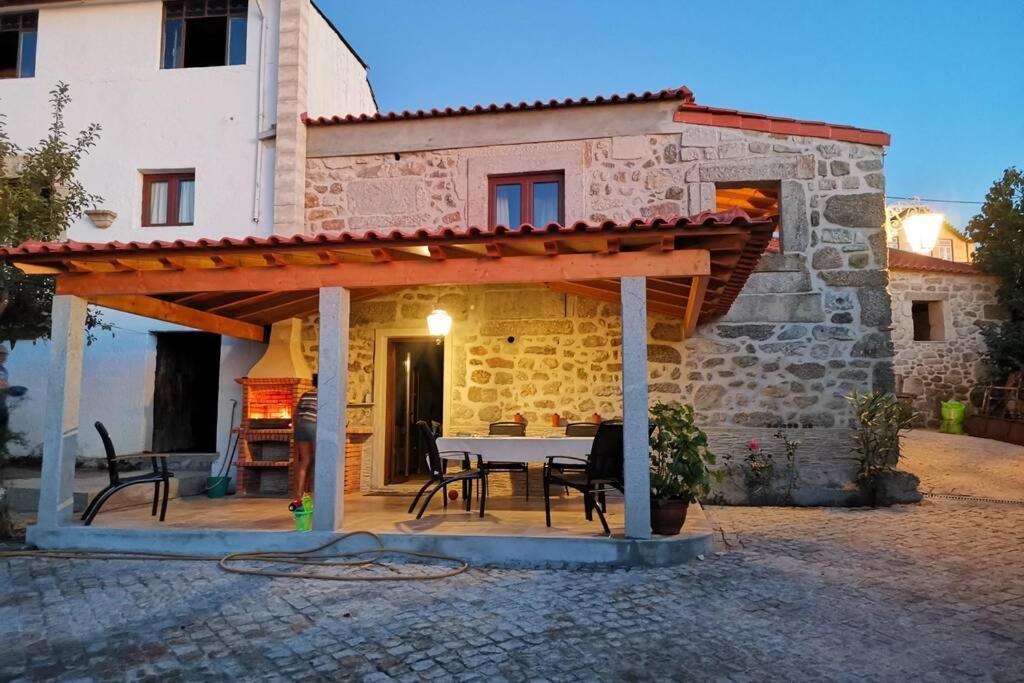 Casa Bento Moura Portugal Villa Moimenta da Serra Buitenkant foto
